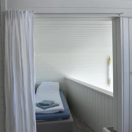 Semesterbostad Torvika Hus *